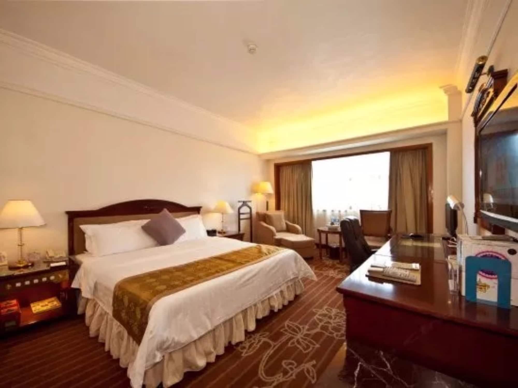 Sunshine Holiday Hotel Fuzhou Fuzhou  Zewnętrze zdjęcie