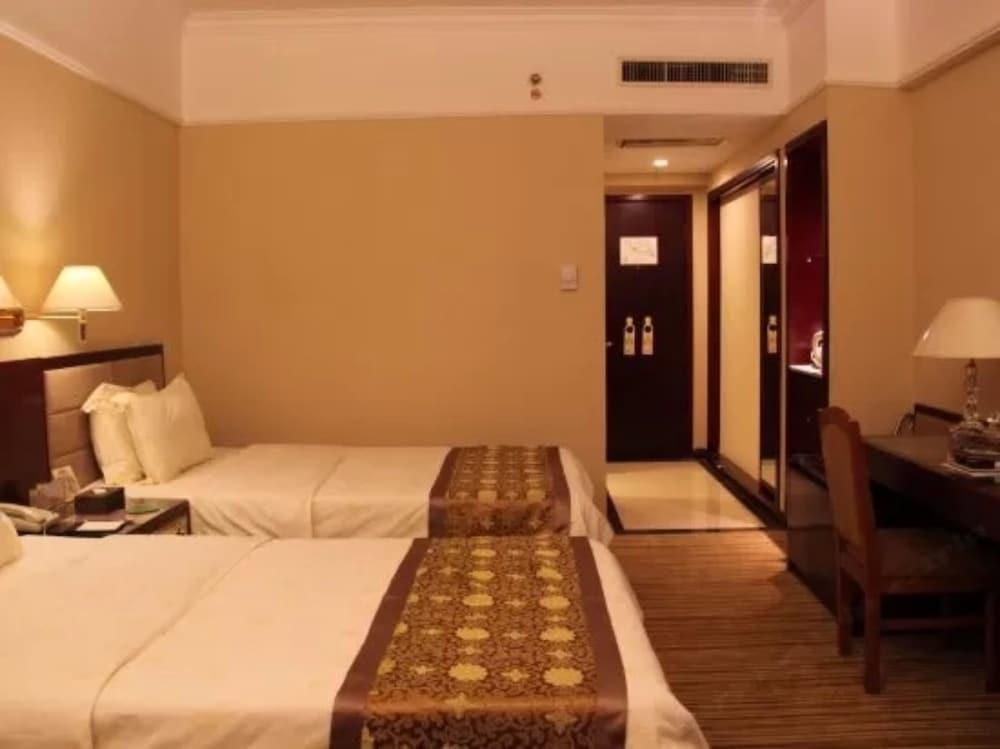 Sunshine Holiday Hotel Fuzhou Fuzhou  Zewnętrze zdjęcie