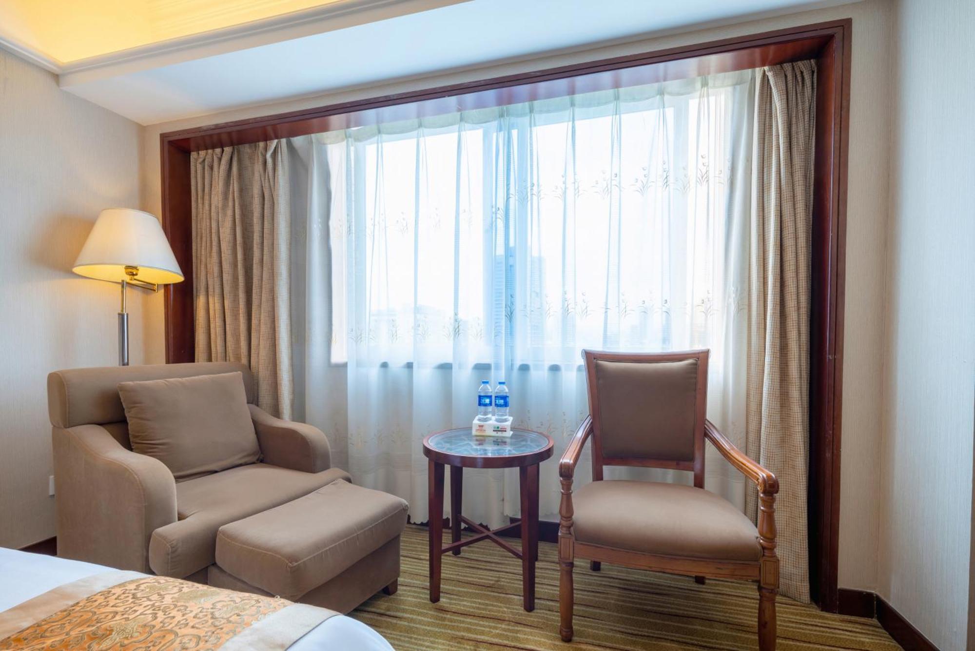 Sunshine Holiday Hotel Fuzhou Fuzhou  Zewnętrze zdjęcie