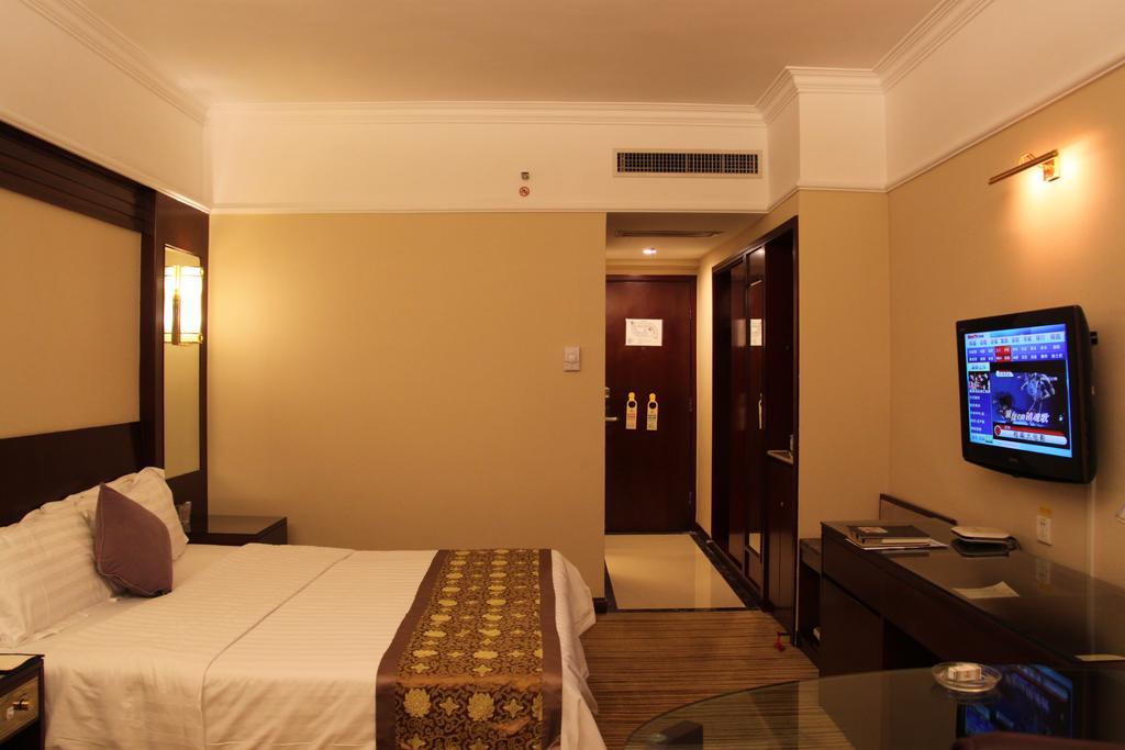 Sunshine Holiday Hotel Fuzhou Fuzhou  Zewnętrze zdjęcie